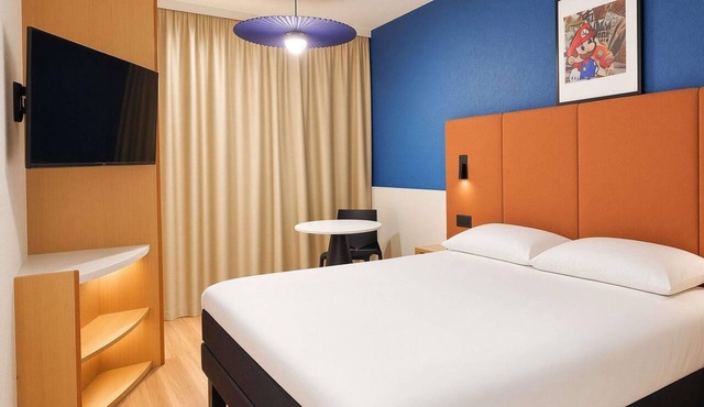 ibis Lyon Est Bron