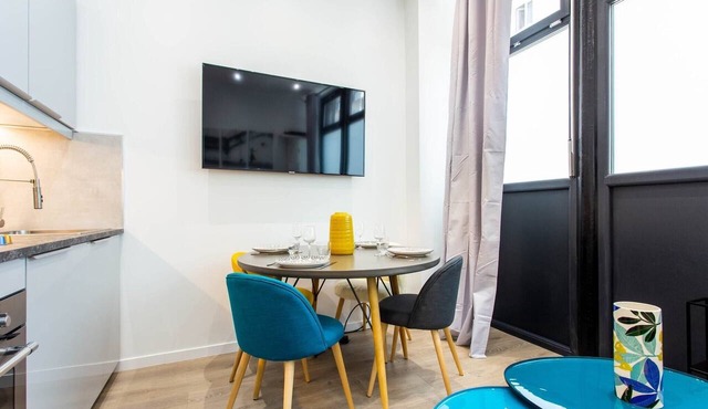 Intimate apartment - 1BR/4P - Oberkampf