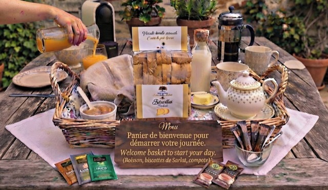 LA BUGUOISE air-conditioned, WiFi, linen, ancv, direct contract (contact us) in Le Bugue