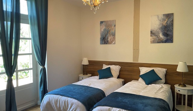 La Raimbauderie – A charming 4-star vacation rental with air conditioning, nestled in the heart of nature and vineyards.