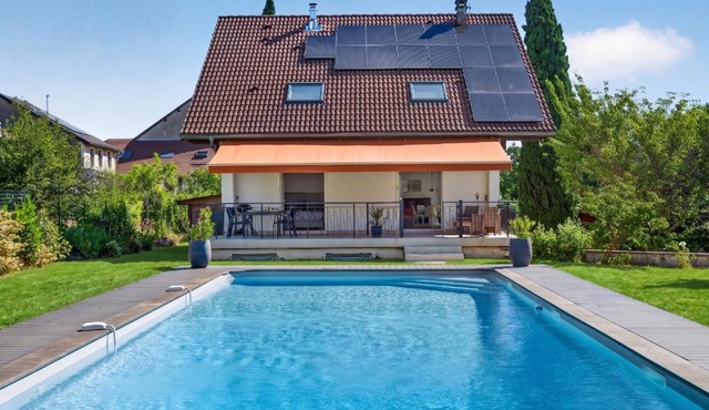 La Sublimée Villa with Private Pool & Close to Switzerland
