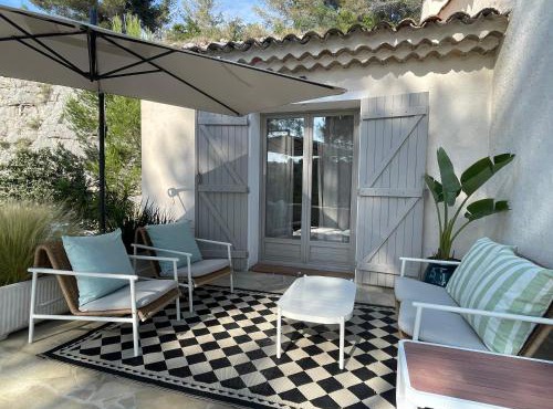 La villa des Carriers - maison avec piscine, 10 min mer