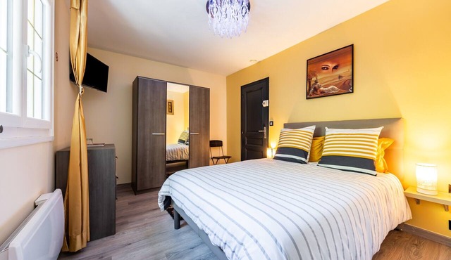 Le Jardin d'Eau - Marron Room
