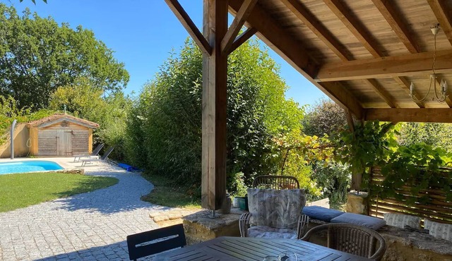 Le Logis - Charming gîte with swimming pool - nature and peace