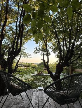 Le Nid Des Prés Gîtes & Spa in Mensignac