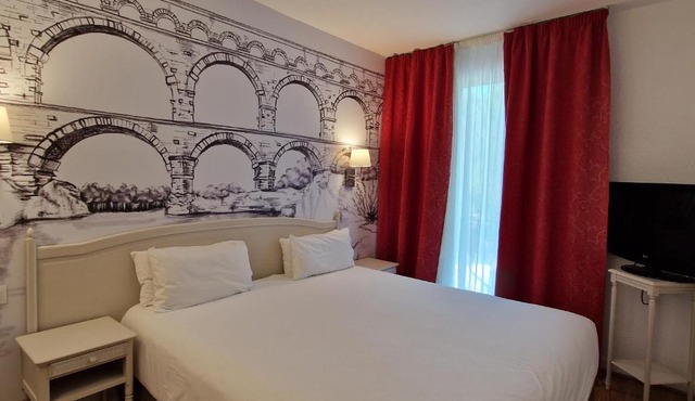 Logis Hotel Les Vignes Blanches