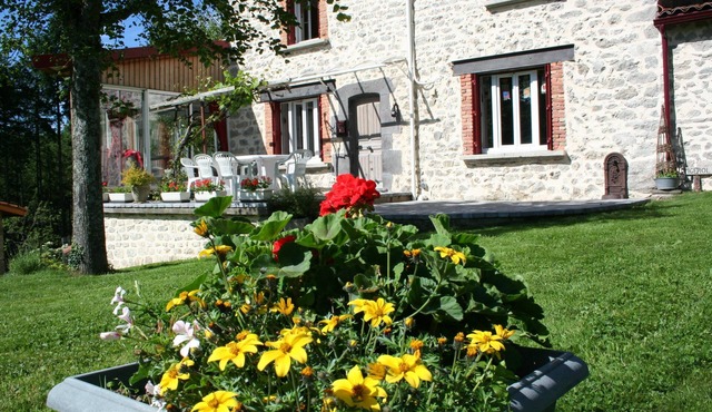 Maison Familiale parc du Livradois Forez village de Pigerolles Thiers 63300