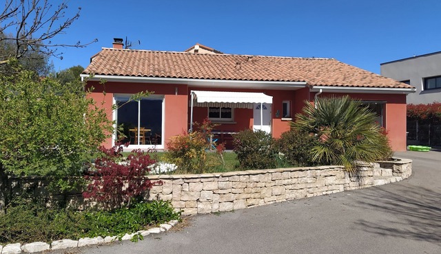Maisons Avec Terrasse et Jardin à 5min du Centre Ville in Millau