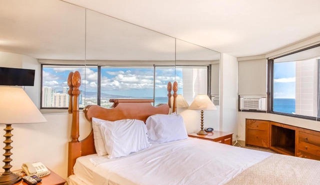 Marina Tower 3402 in Honolulu