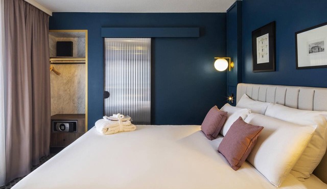 Mercure Versailles Chateau in Versailles