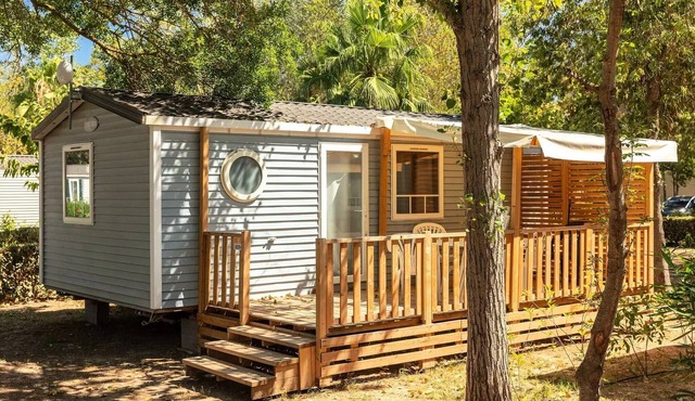 Mobile Home | Comfort | 2 Bedrooms | 4 Guests | Raised Deck | A/C