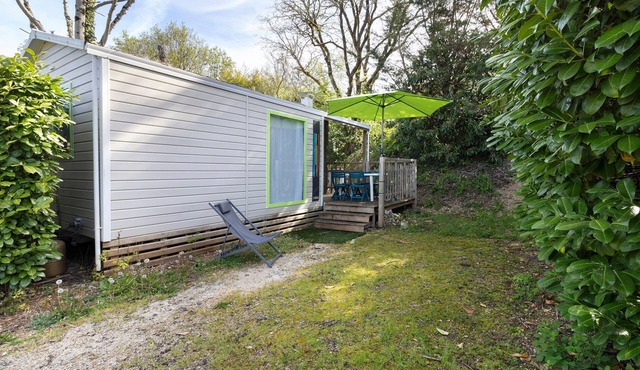 Mobile Home "Malaga": Dordogne Getaway, Shared Pool & Mini-Farm near Sarlat