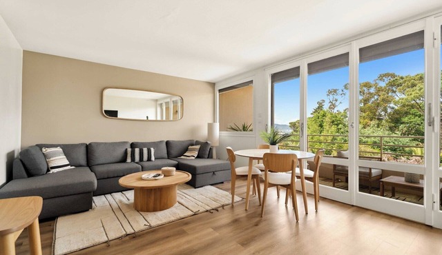 Modern apartment sea view -2BR-4P- Saint-Tropez