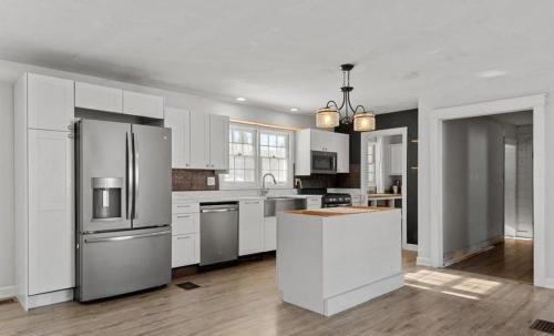 Peaceful Spaulding Orchard Home in Springfield
