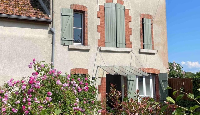 Petite Maison Proche Semur-en-auxois in Millery