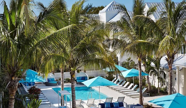 Pool & Garden View 2 Queen Room at Marker Key West Harbor - Pet-friendly! in Key West