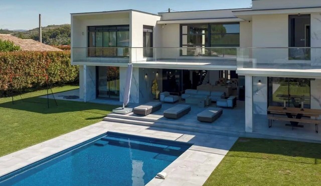Prestige Getaway in Biot: Stylish Design and a Heated Private Pool