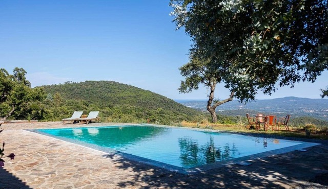Provençal Mas with Pool & Tennis – 20 min from Saint-Tropez