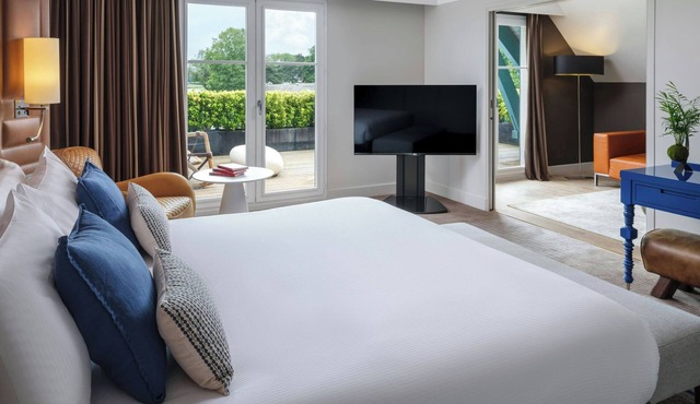 Renaissance Paris Hippodrome De St. Cloud Hotel