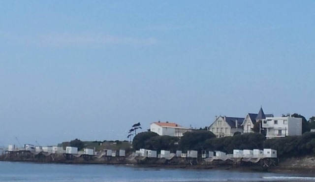 Royan: House/Villa ROYAN NEAR NICE SANDY BEACH and COMMERCES