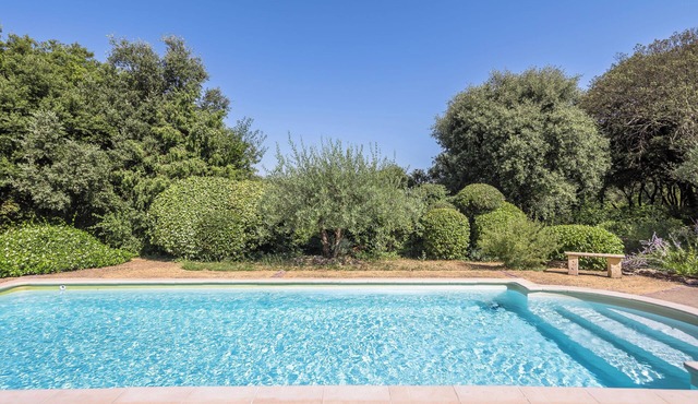Secluded villa with breathtaking views in stunning village