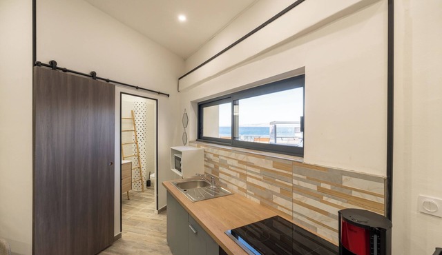 Superb sea view, cosy apartment
