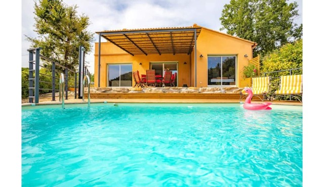 The Provençal Jungle House