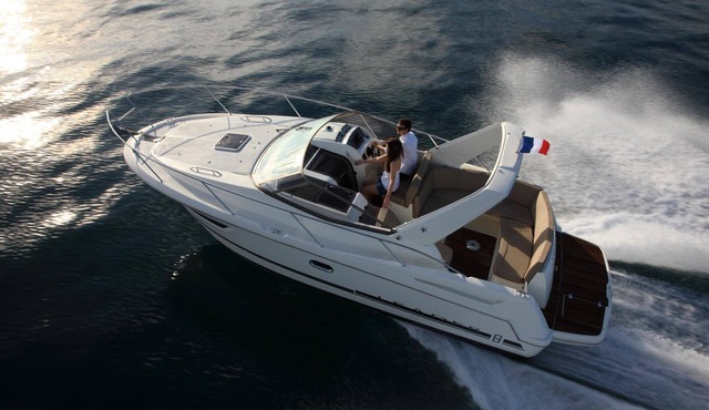 Unusual night aboard a boat Port de La Figueirette
