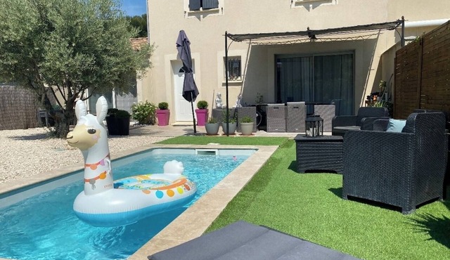 Villa des bastides with swimming pool