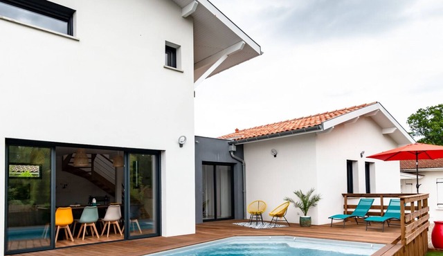 Villa Luxe vue Bassin, Plage et Piscine chauffée
