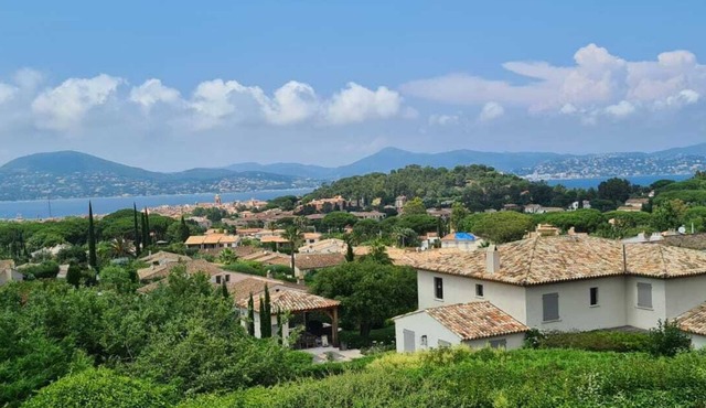 Villa Provençale Avec vue Panoramique sur la mer à 5 min à Pied de Saint Tropez