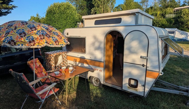 Vintage Caravan: Experience a Time Capsule in the Chartreuse Mountains in Voiron