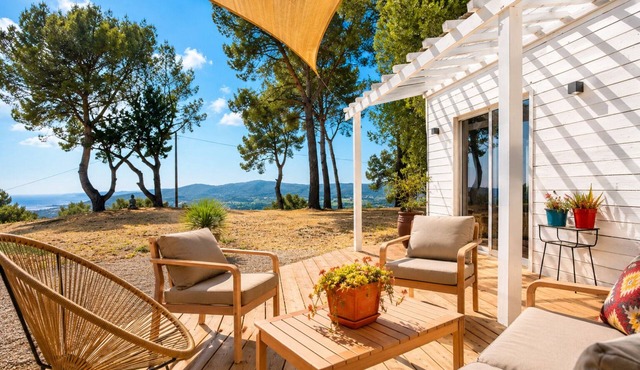 Wooden house/Swimming pool/Private Guinguette/Sea view/Air conditioning/Jacuzzi optional