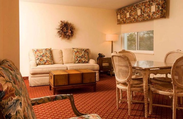 West Hartford Inn 