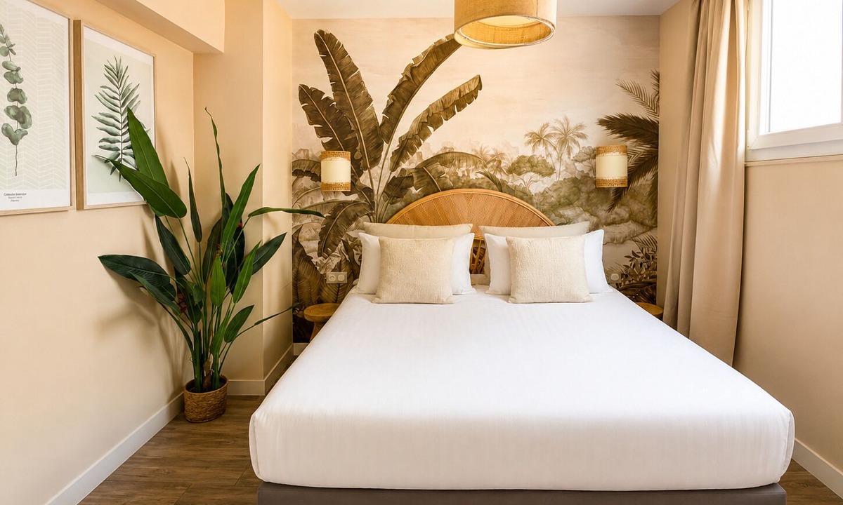 6th Arrondissement Hotel | Maison Paradis Marseille