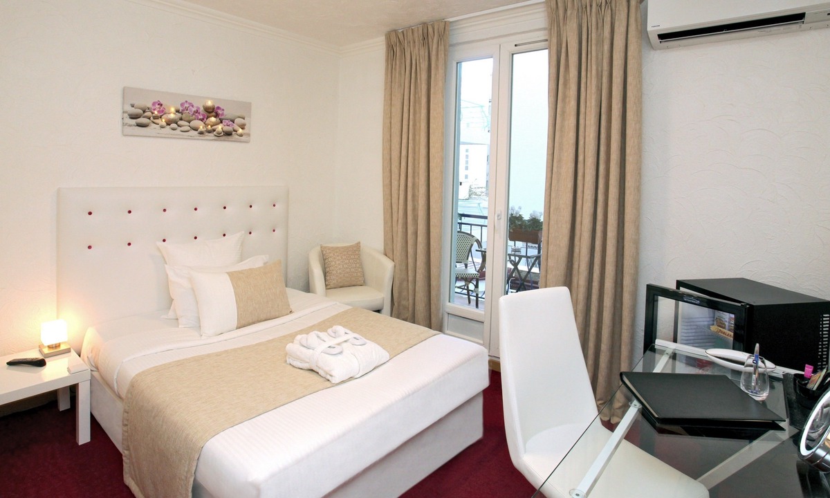 Pointe Croisette Hotel | Hotel Palm Beach