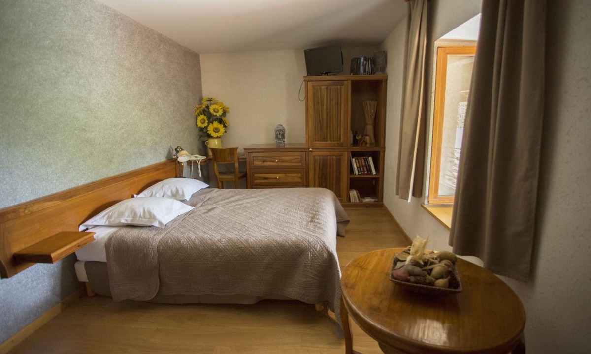 Lucinges Hotel | Le Bonheur dans le Pré