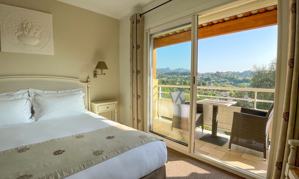 La Colle-sur-Loup Hotel | Hotel Marc Hely