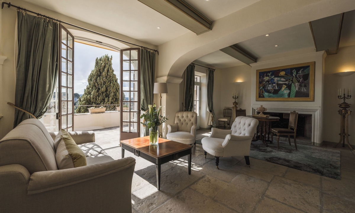 Cagnes-sur-Mer Hotel | Chateau Le Cagnard