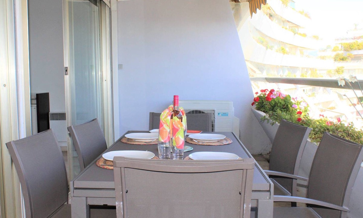 Villeneuve Loubet Beach Apartment | 3-room apartment with terrace and parking, Villeneuve-Loubet Beach