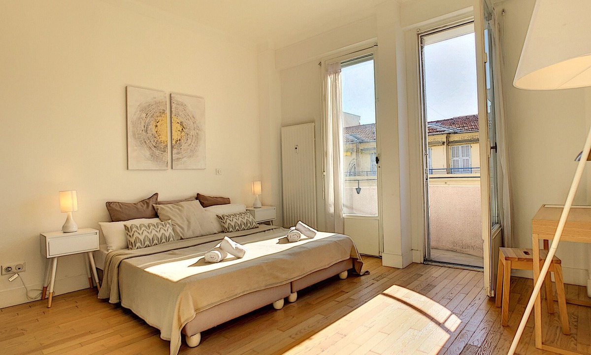 Les Baumettes Apartment | N&J - GLORIA BEACH - Close sea - Prestige building