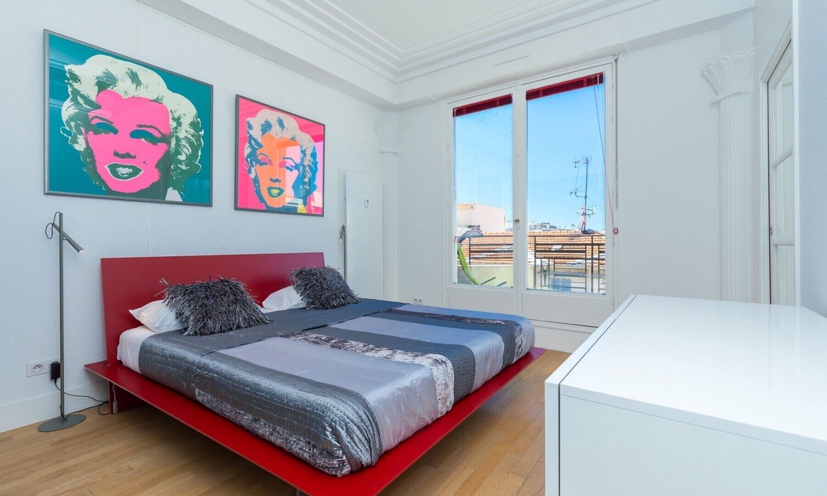 Les Baumettes Apartment | N&J - LES AIGLES - Very close sea - Top floor