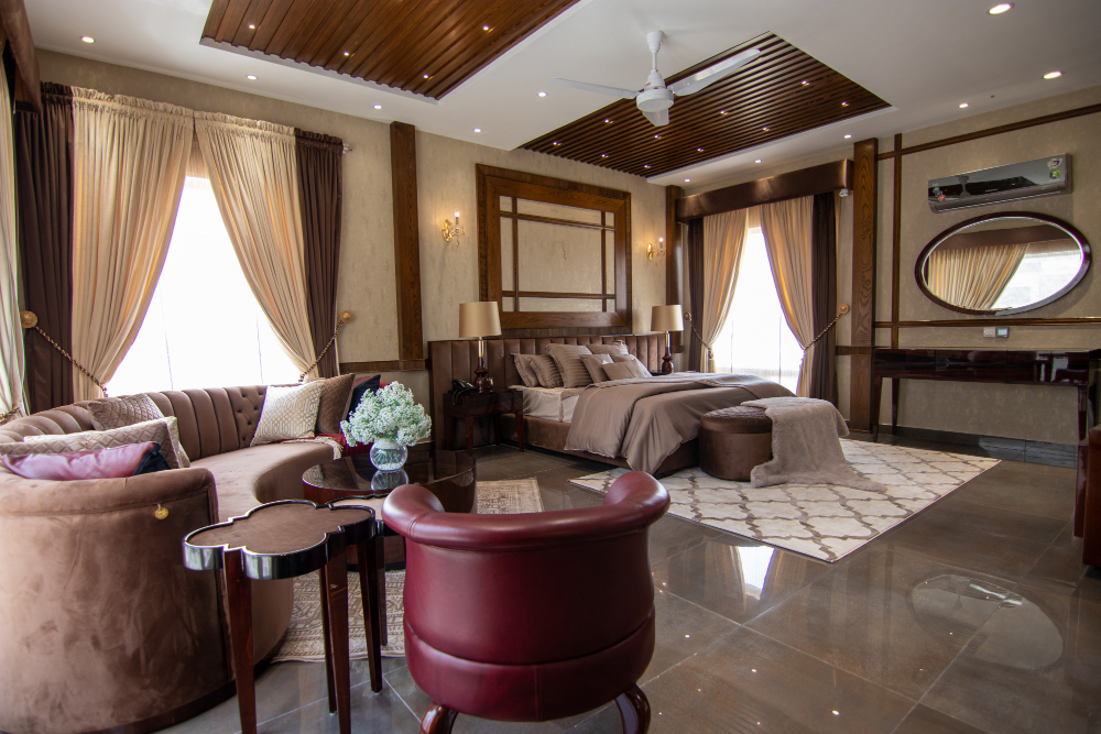 Jean-Medecin Apartment | GRAND HÔTEL – Golden Square 3 min to Beach Green Corridor View AC
