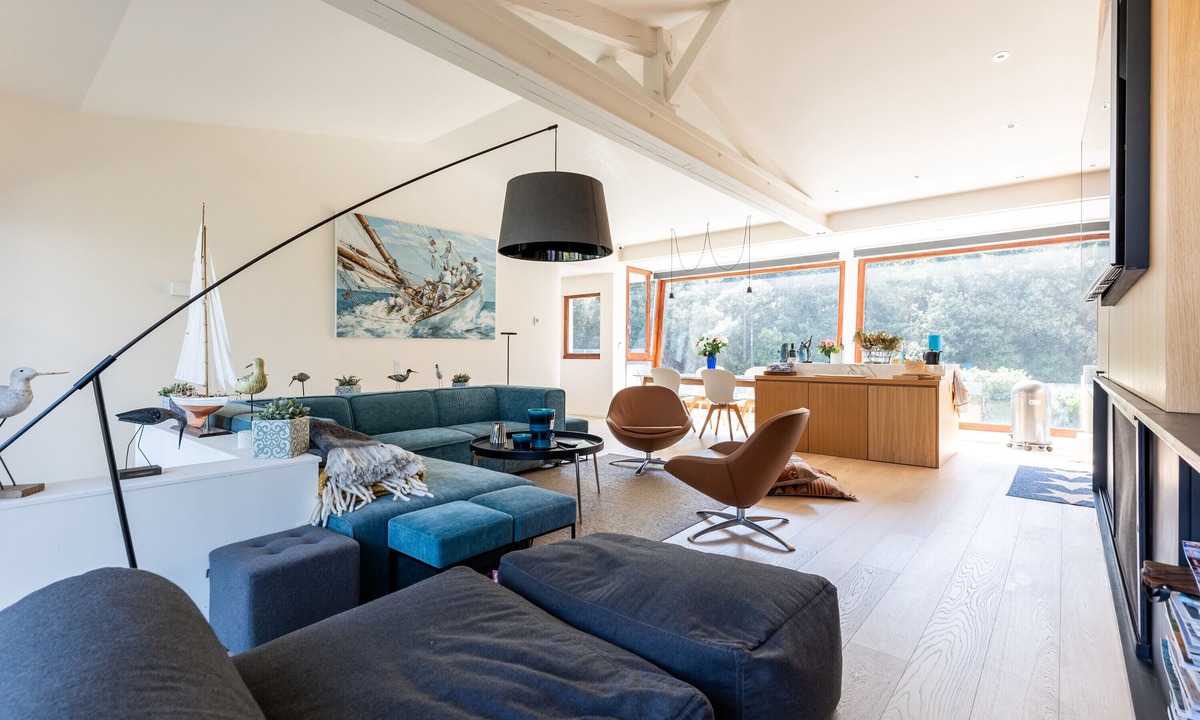 Cap-Ferret Villa | Villa 'La Vigne Au Cap Ferret' with Sea View, Wi-Fi and Air Conditioning