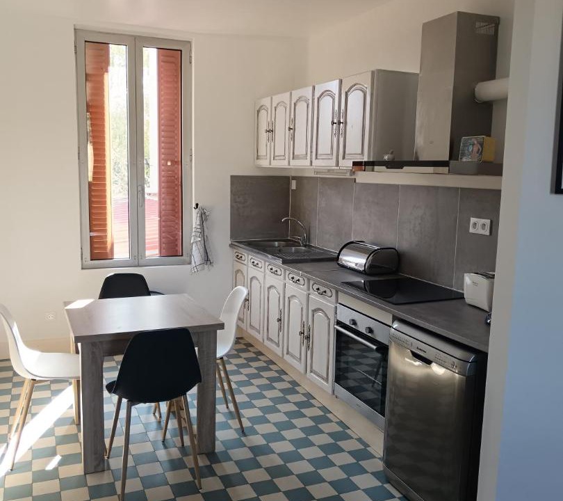 Beard Apartment | le bégare