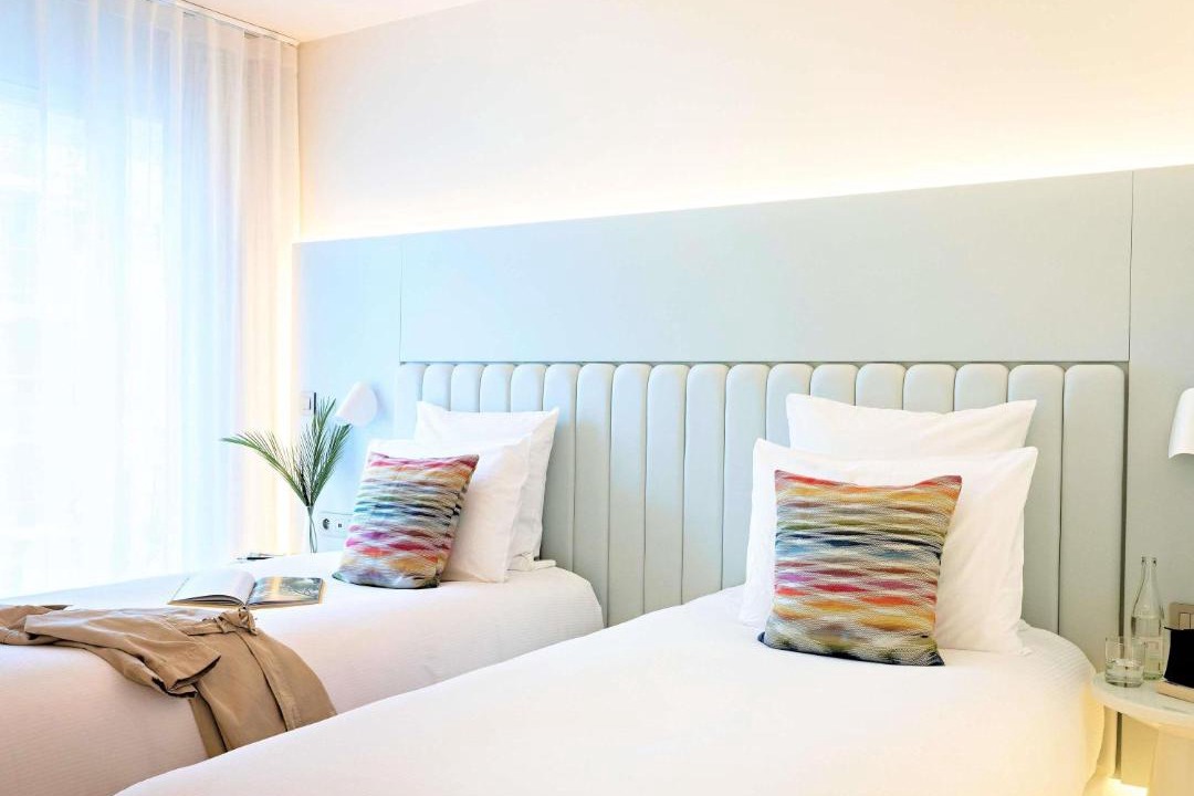 Cannes City Centre Hotel | Croisette Beach Hotel Cannes - MGallery Collection