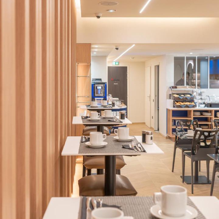 Centre Ville-Gare Hotel | Hotel 64 Nice