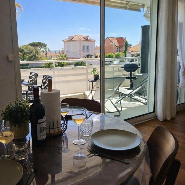 Golfe Juan Apartment | Le Dolce Vita entre soleil et douceur azuréenne