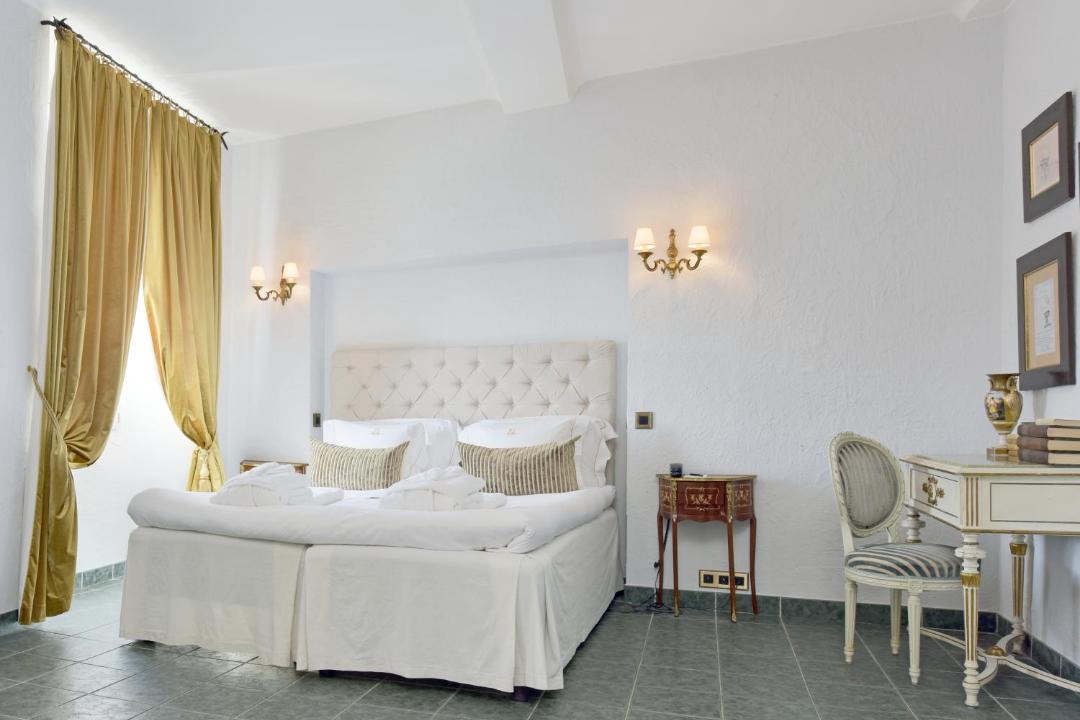 Cagnes-sur-Mer Hotel | Château Le Cagnard