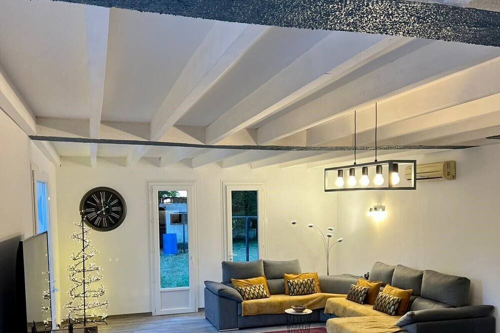 Photo of Livingroom in Ciez